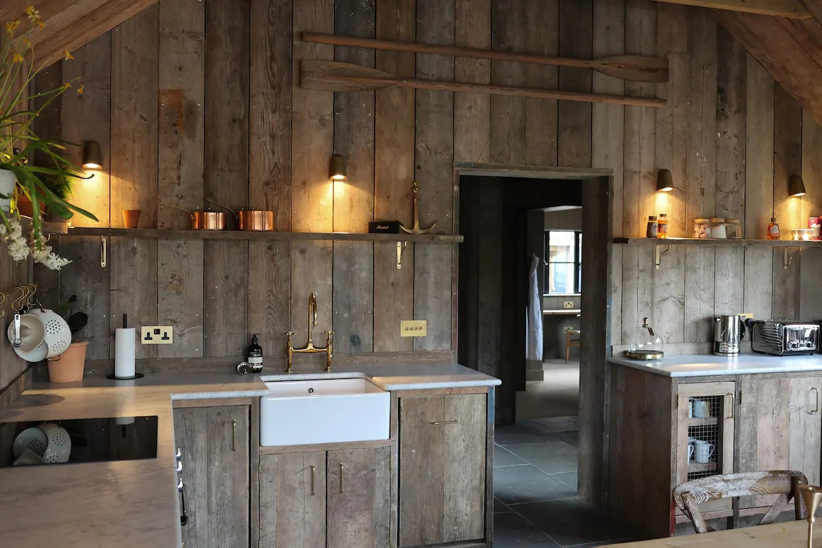 Two Night Stay in a Tranquil Water Cabin for Four in Saltford