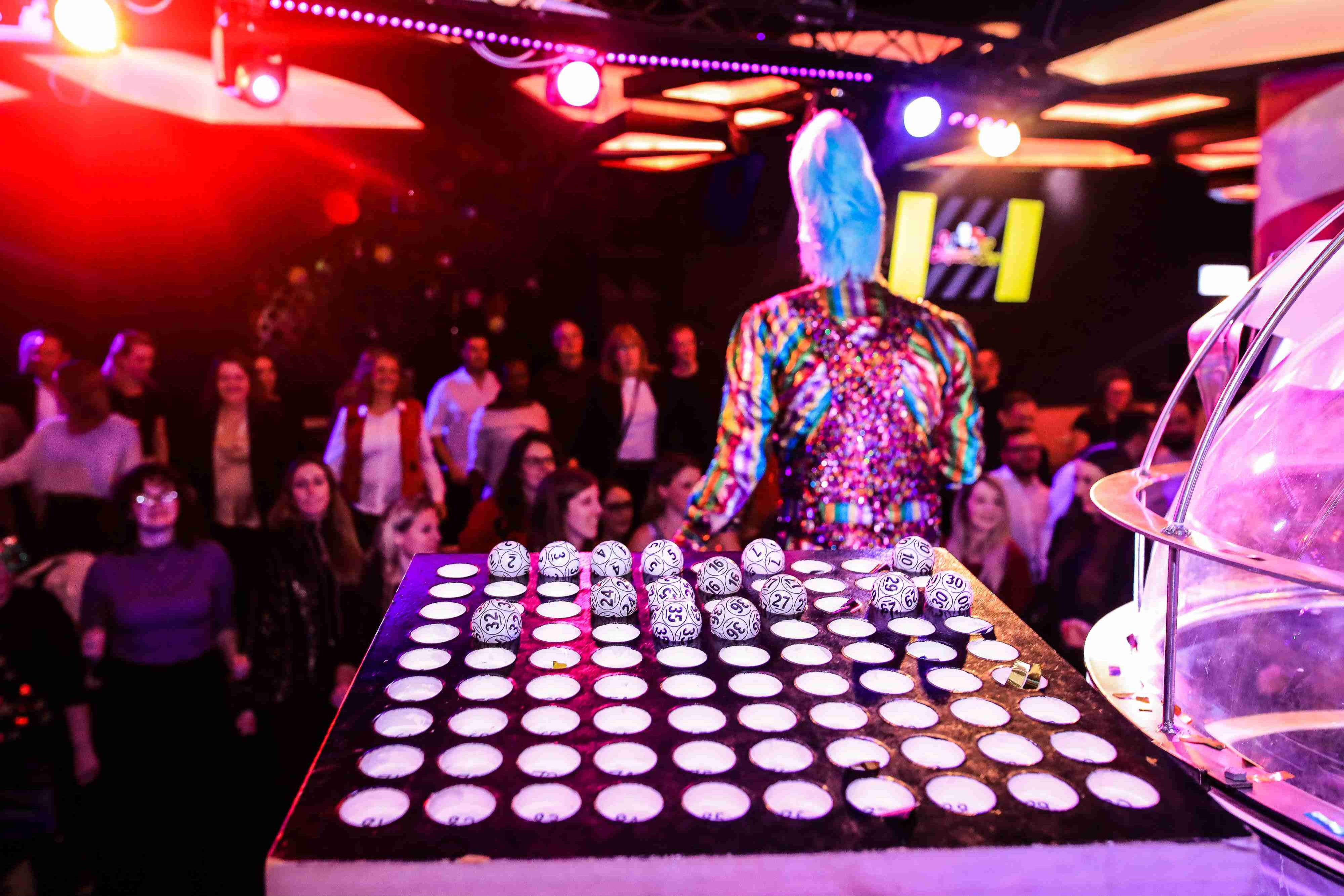 Four Tickets to Dabbers Bingo, London with Fizz